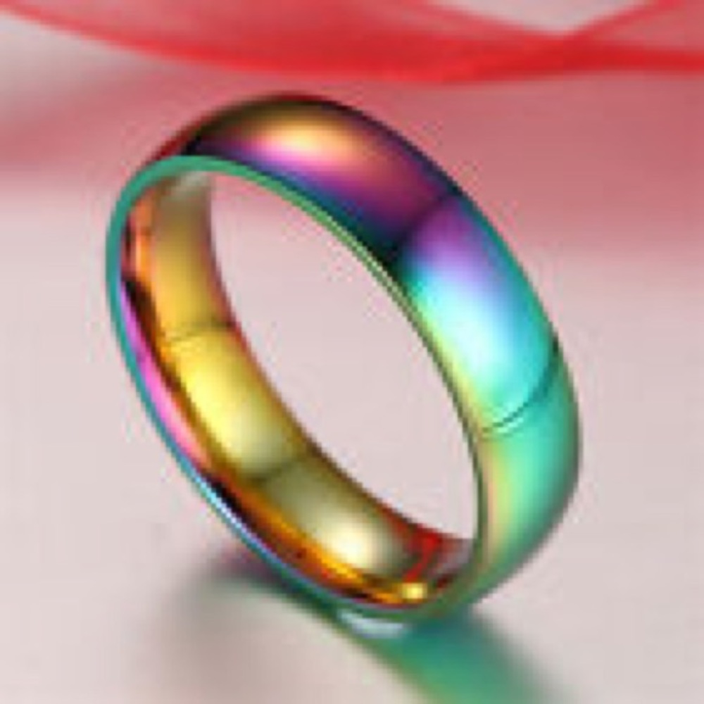 Titanium ring NWT rainbow metallic/size 9 - Picture 1 of 3
